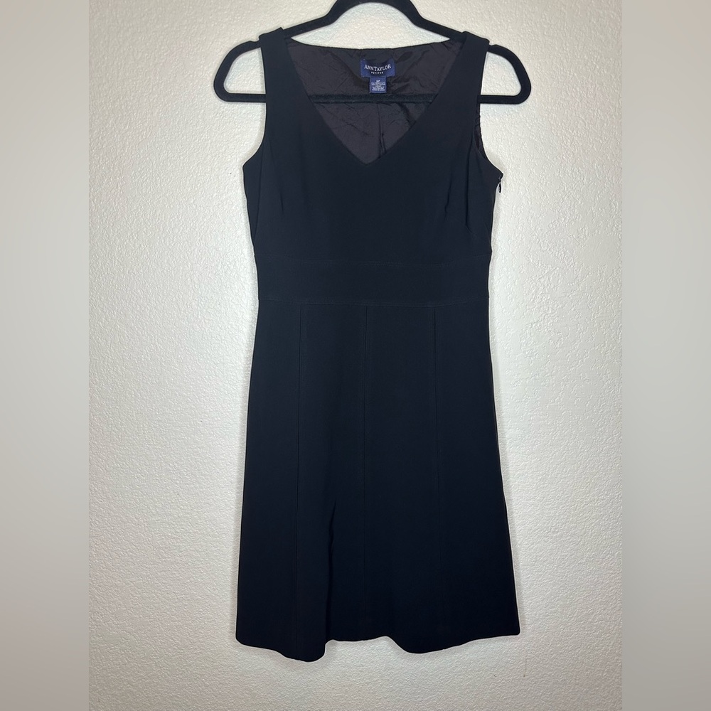 Ann Taylor Elegant Black Sleeveless Dress LD005